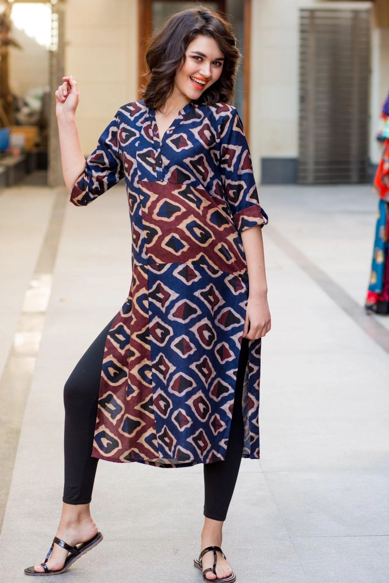 Geometrical Patch Side Slit Nursing Kurta - Chenance