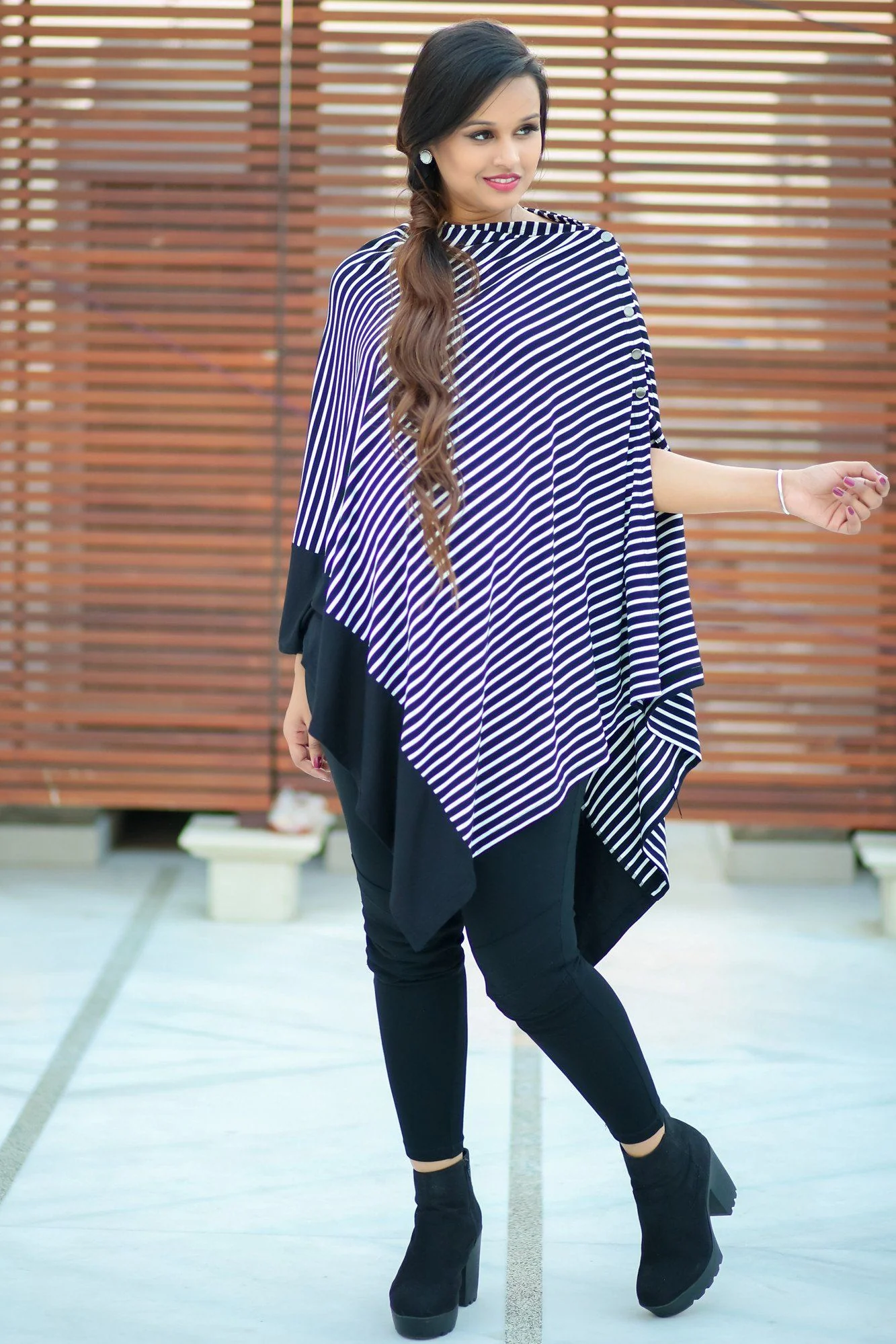 Nautical Striped Versatile Nursing Stole With Border - Chenance