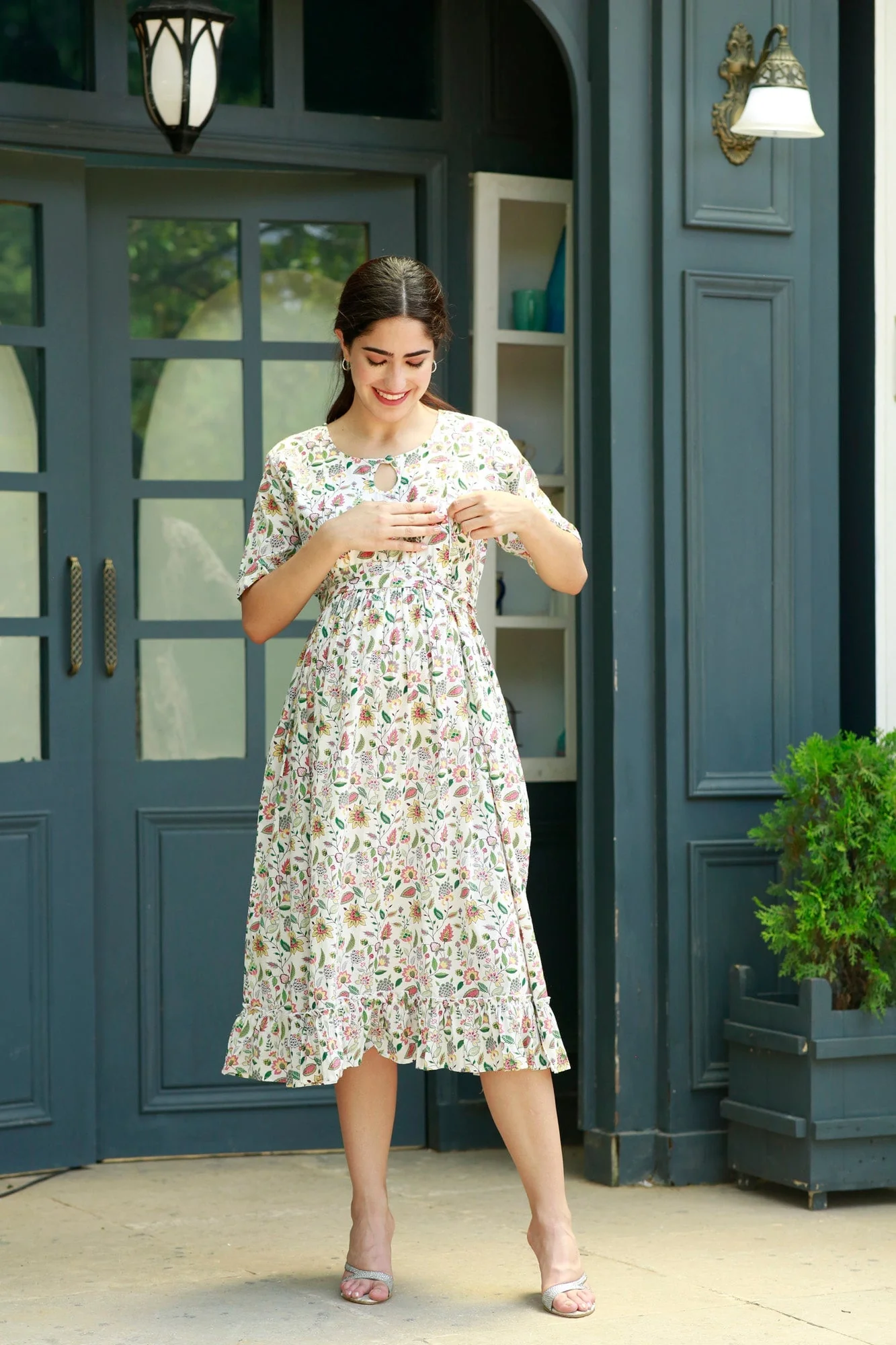 Angelic Floral Concealed Zips Maternity & Nursing Dress - Chenance