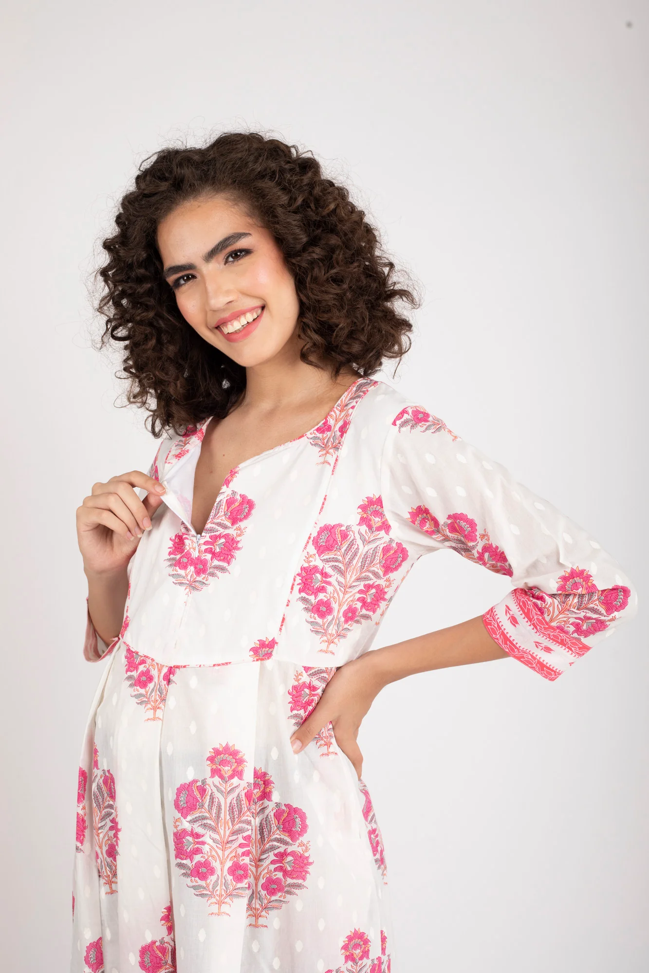 Snow White Front Zip Nursing Kurta (100% Cotton) - Chenance