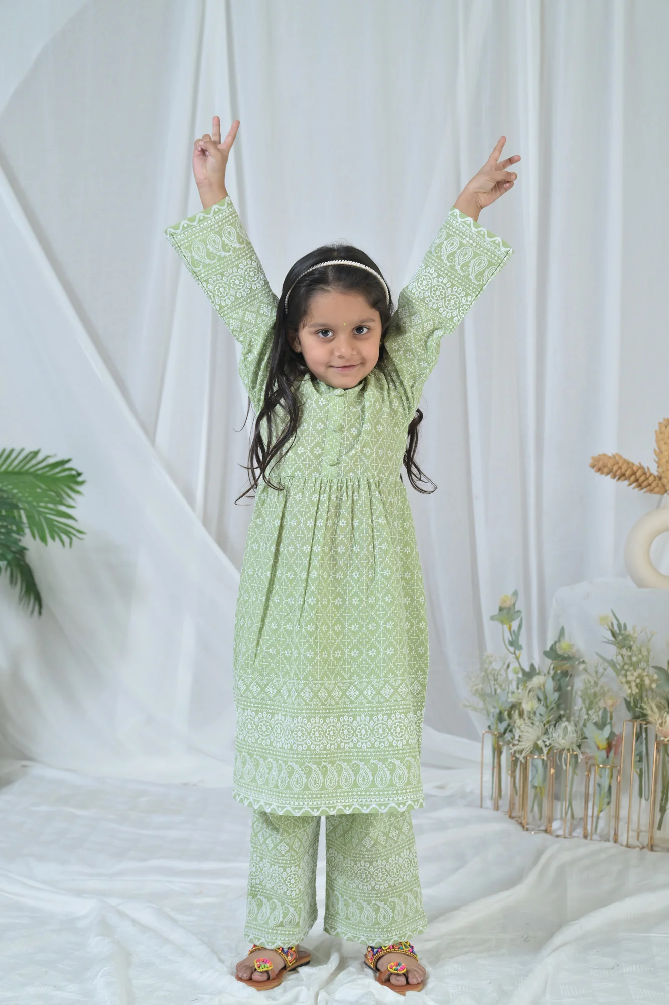 Winsome Olive Green Kurta Set (2pc) (0-12 Yrs) - Chenance